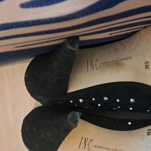 INC BOOTIES - Picture 7 of 8